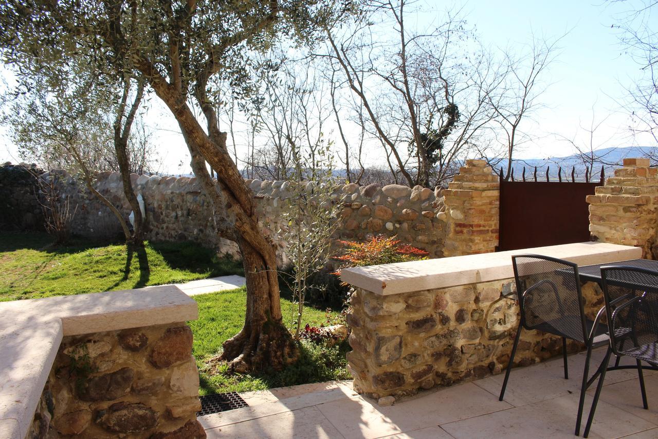 شقة كابرينو فيرونيسي  في Giardino Degli Ulivi الغرفة الصورة